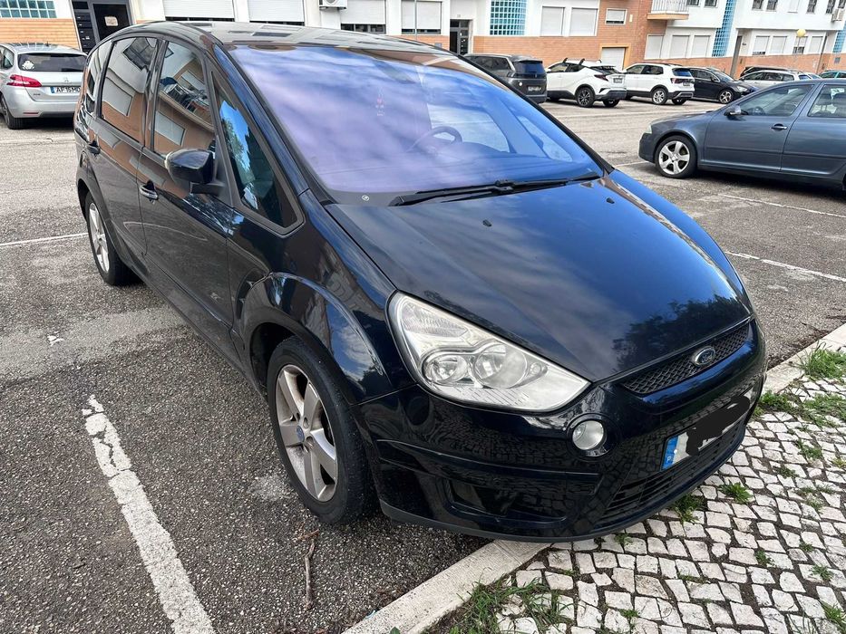 Ford S-Max Titanium