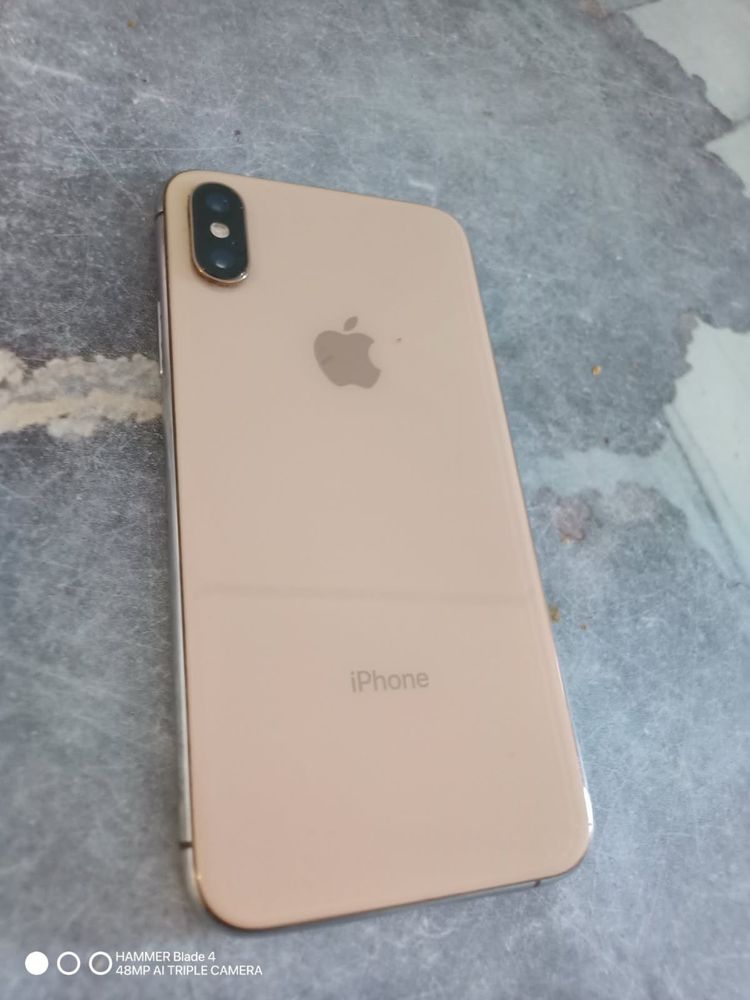 iPhone XS 64 GB złoty