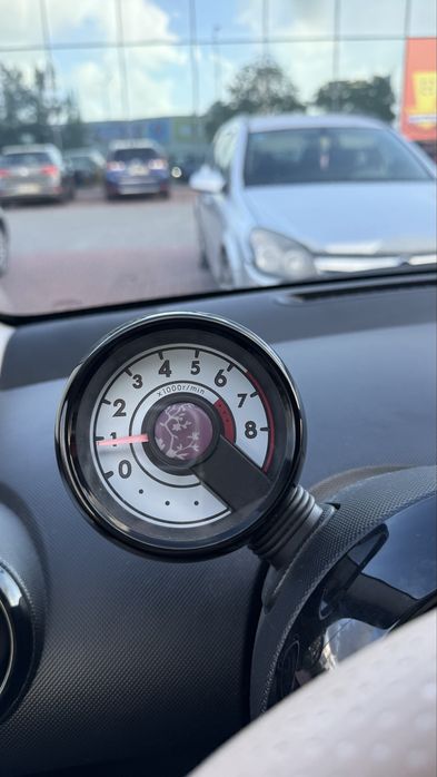 Peugeot 107 Envy 2013 – Edição Especial