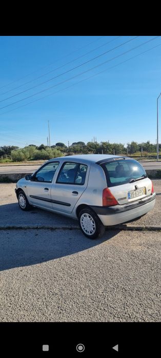 Renault Clio II 2000 1.2 RN