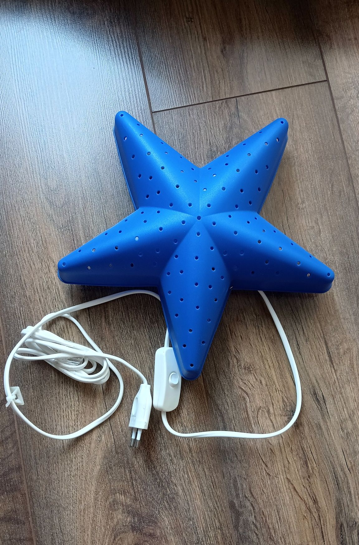 Lampka ścienna gwiazdka Ikea