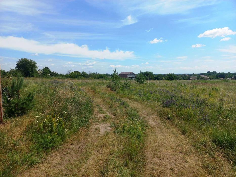 Мартусівка, 20 соток під забудову, кутова