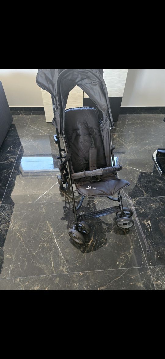 Carrinho de bebé