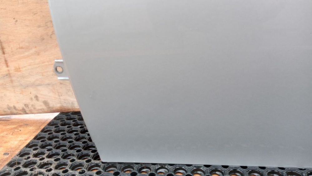 Lexus Is220   Sedan Drzwi Tył Lewy 1G1