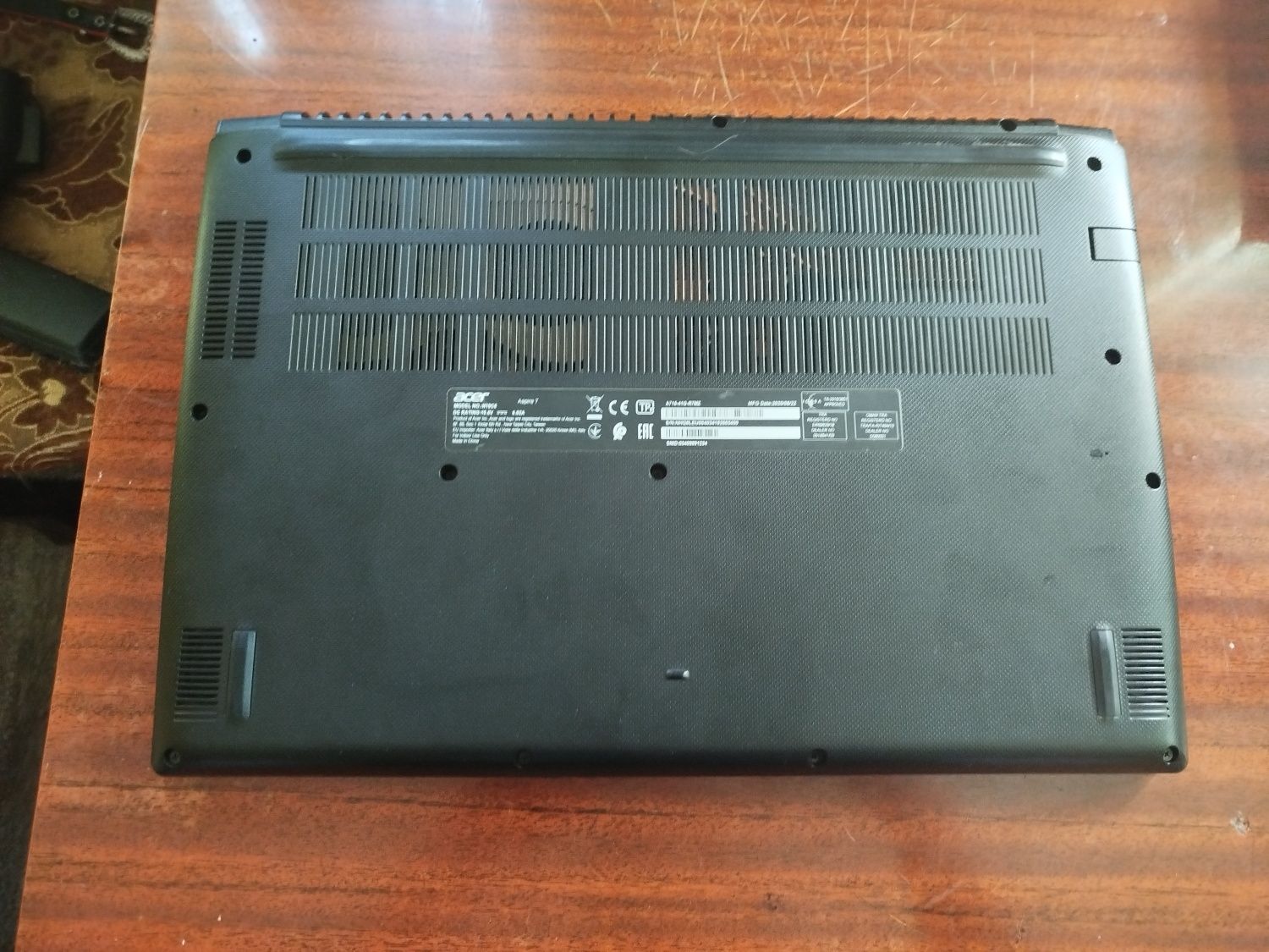 Acer Aspire 7 a715-42g