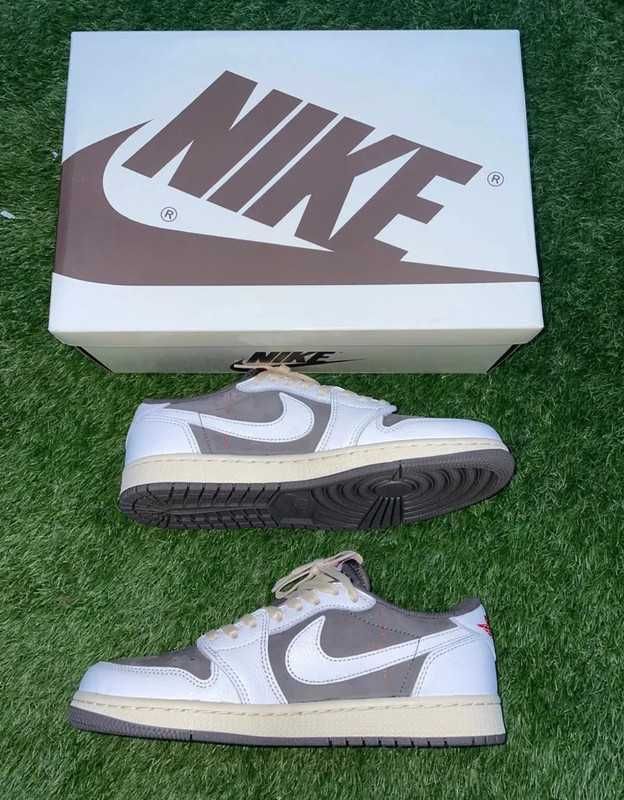 Buty Nike Retro Low OG SP r.41/ jordan 1/ Reverse / Travis Scott