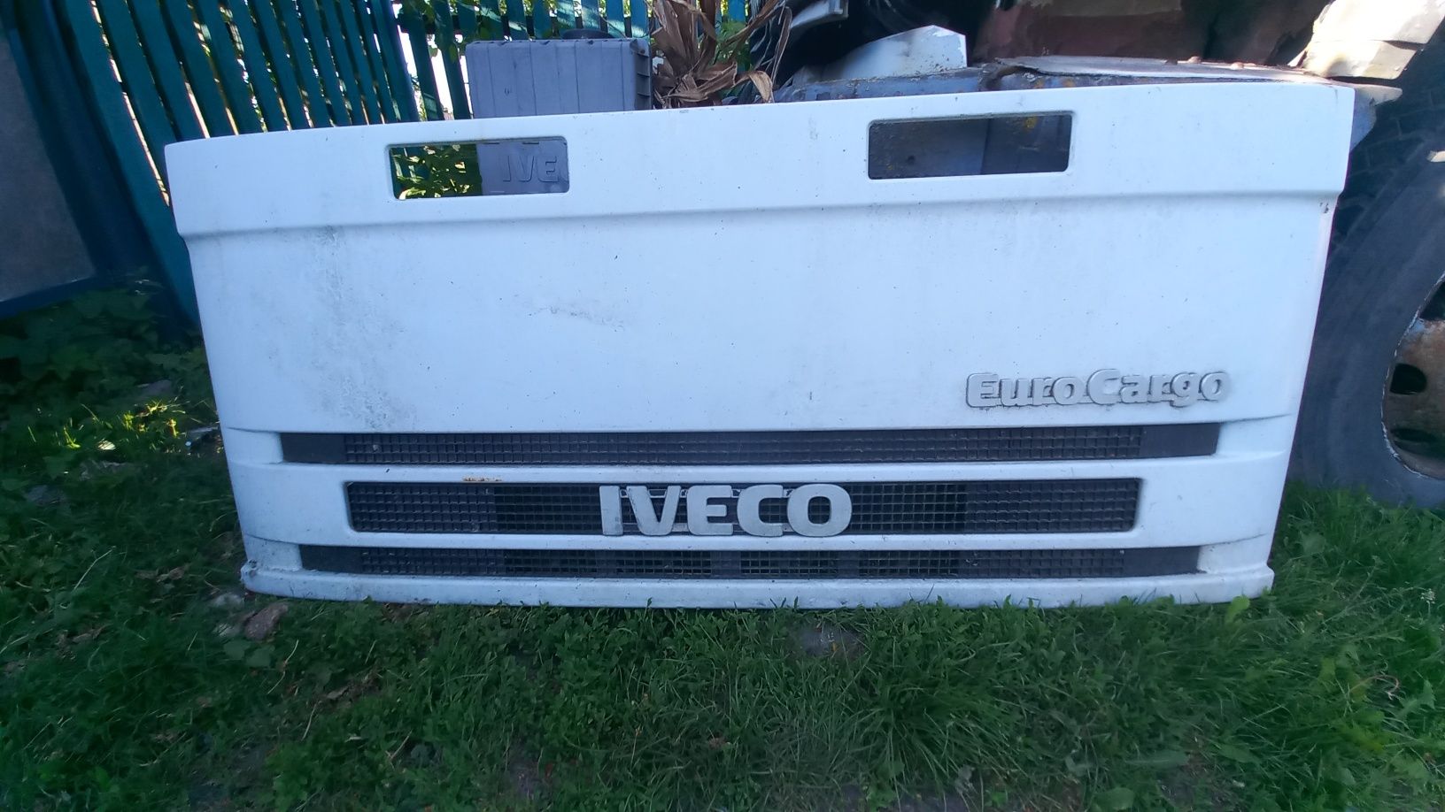 Продам капот до Iveco Euro Cargo в хорошому стані.