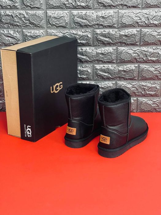 Размер 41 Угги на широкую ногу Кожаные Уги / UGG Australia / угі уггі