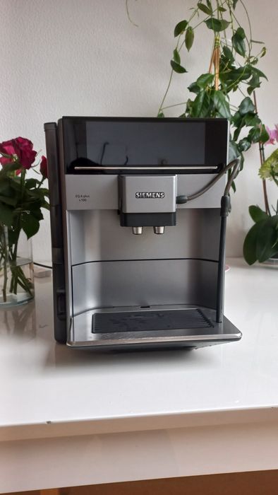 Кавомашина Siemens EQ 6 plus s100