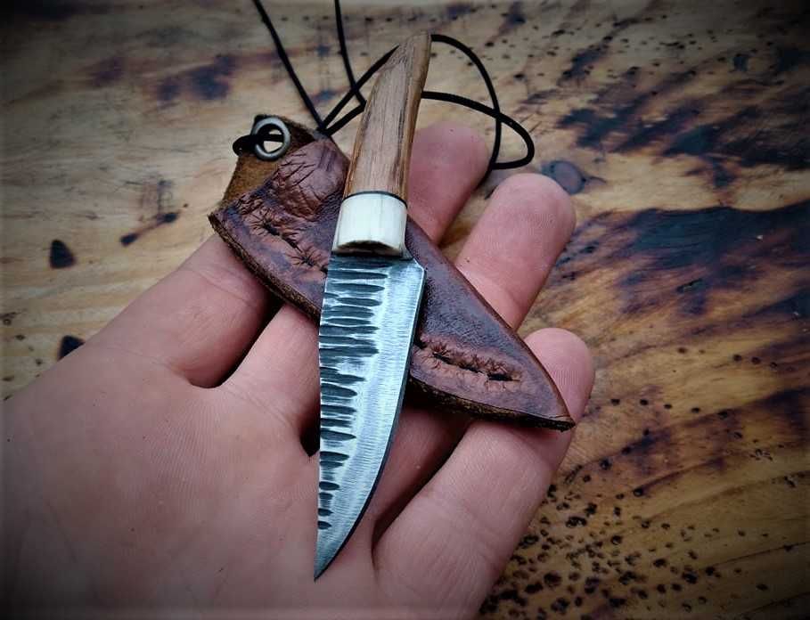 Ręcznie zrobiony Mini Nożyk Na Szyje