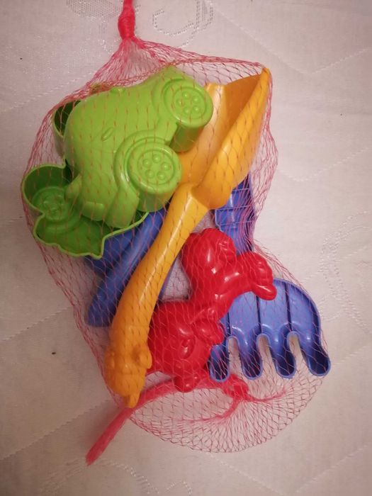 Игррашка дитя. Пластик.New.