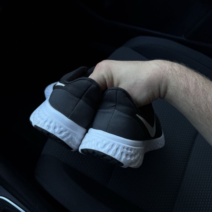 Жіночі кросівки Nike Revolution 6 оригінал