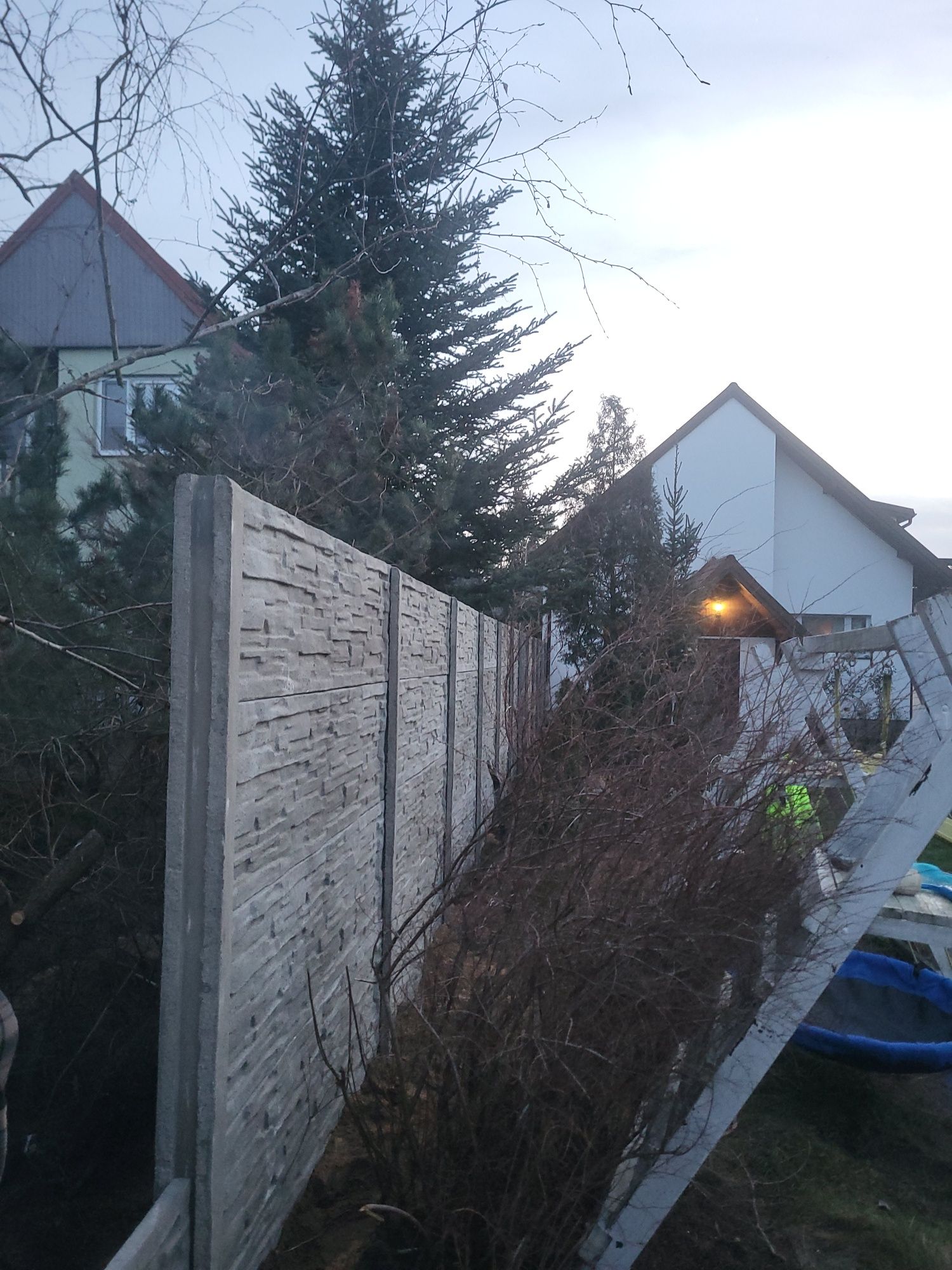 Ogrodzenia panelowe, betonowe, kostka brukowa,