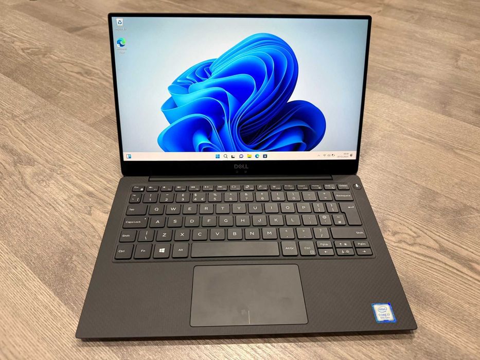 Portátil Dell XPS 13