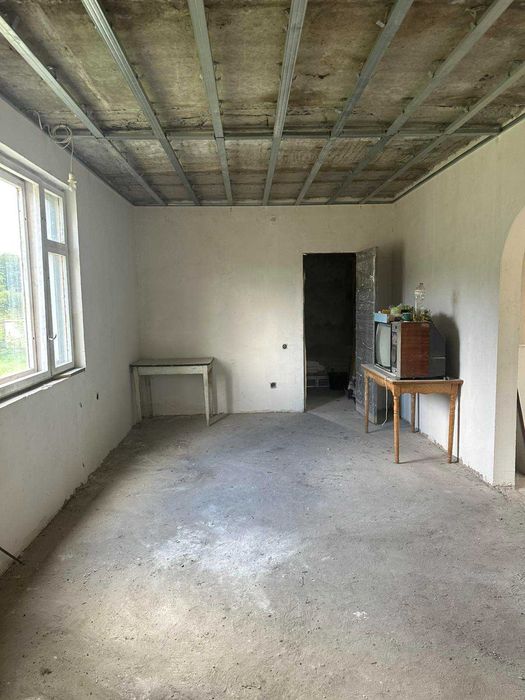 Просторий будинок! 100м2 - 6соток! Чорнові зроблені! Є Гараж!