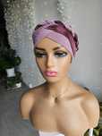 Ozdobny turban na głowę czapka chustka w trakcie leczenia Gabi róż