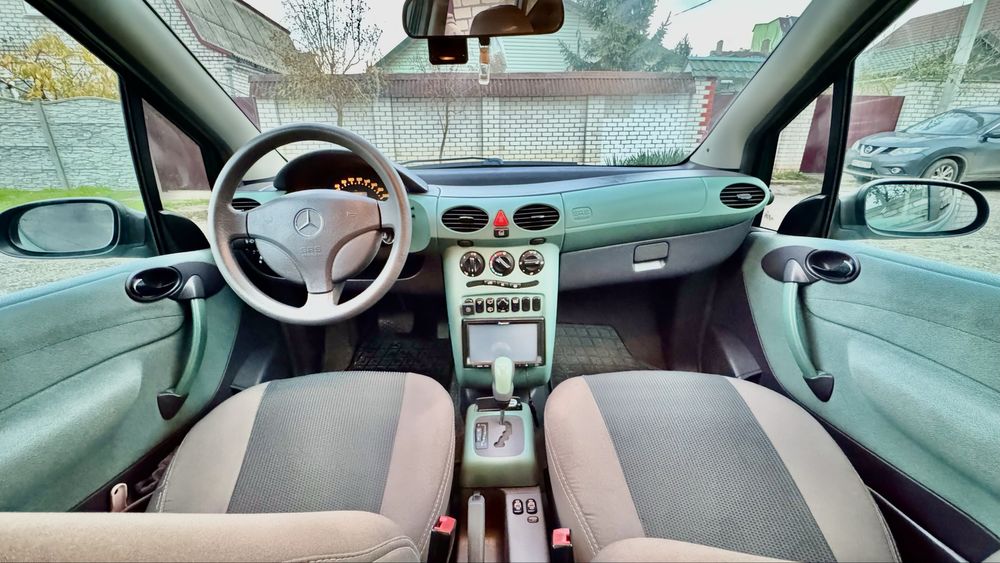 Мерседес  А140. Автомат