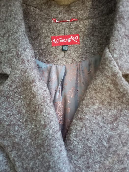 Пальто розміру 52