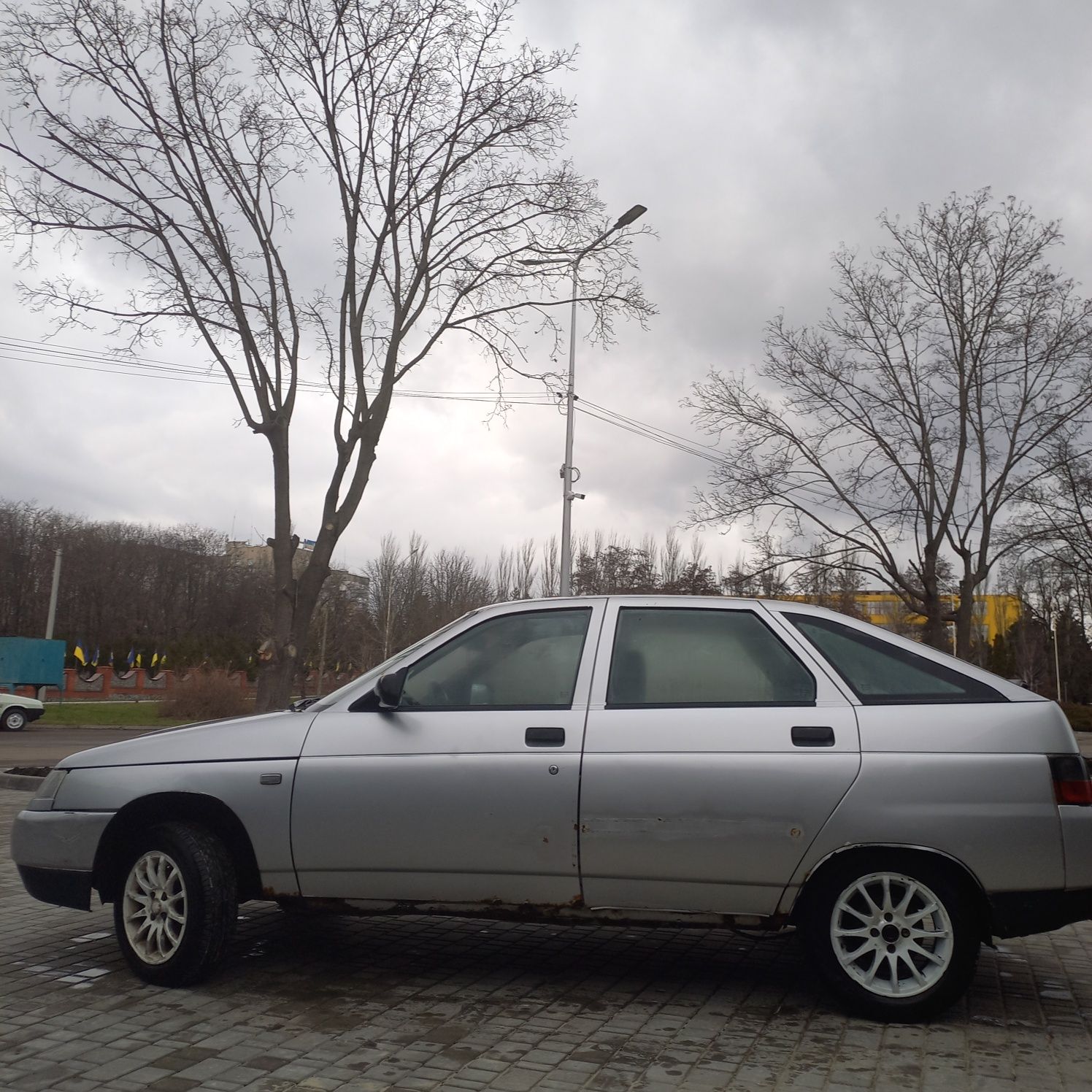 Продам машину ВАЗ Lada 2112