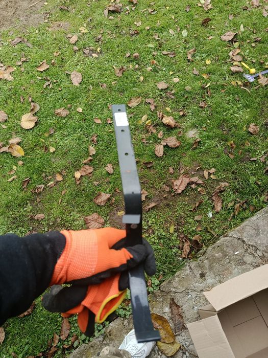 Гаки, кронштейн для ринви Bryza графіт метал