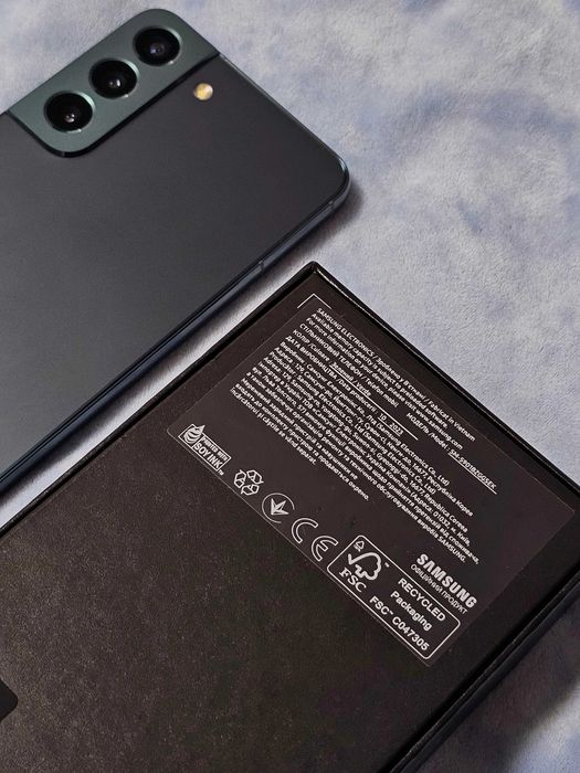 Samsung S22 8/256. Ідеальний стан. Офіційний Український