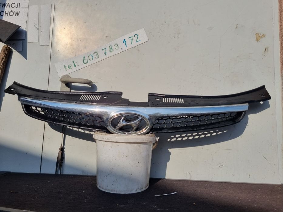 Grill Hyundai Atrapa Gril Znaczek Logo Blenda Klapy Chrom Osłona