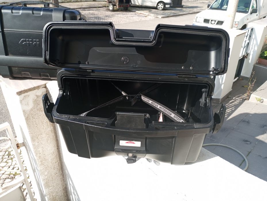 Givi trekker 46l