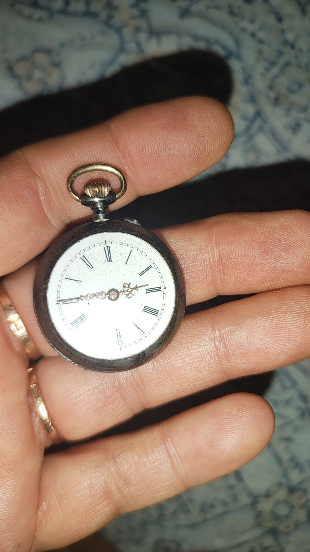 zegarek niemiecki kieszonkowy  malutki antyk na chodzie