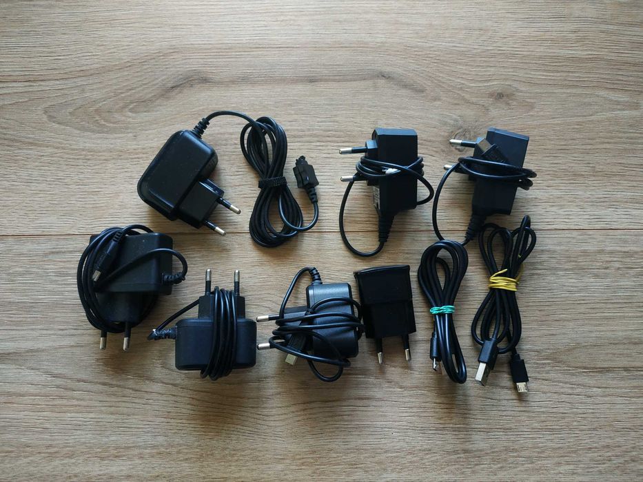 блoк живлeння зaрядки кaбель під ремонт чи комплектуючі