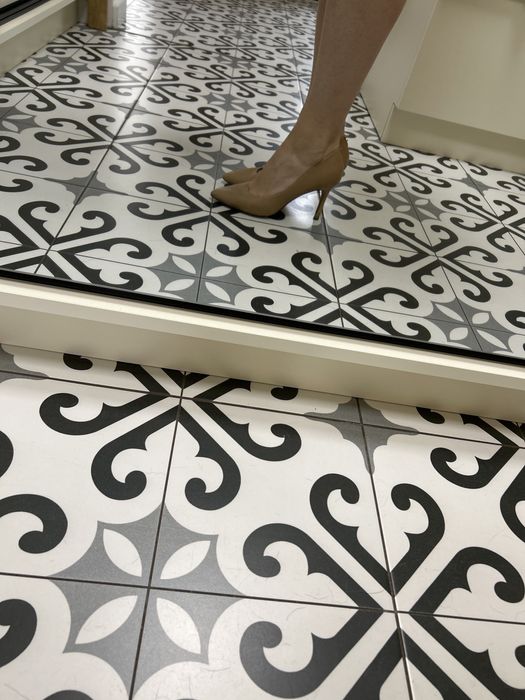 szpilki beżowe aldo 38