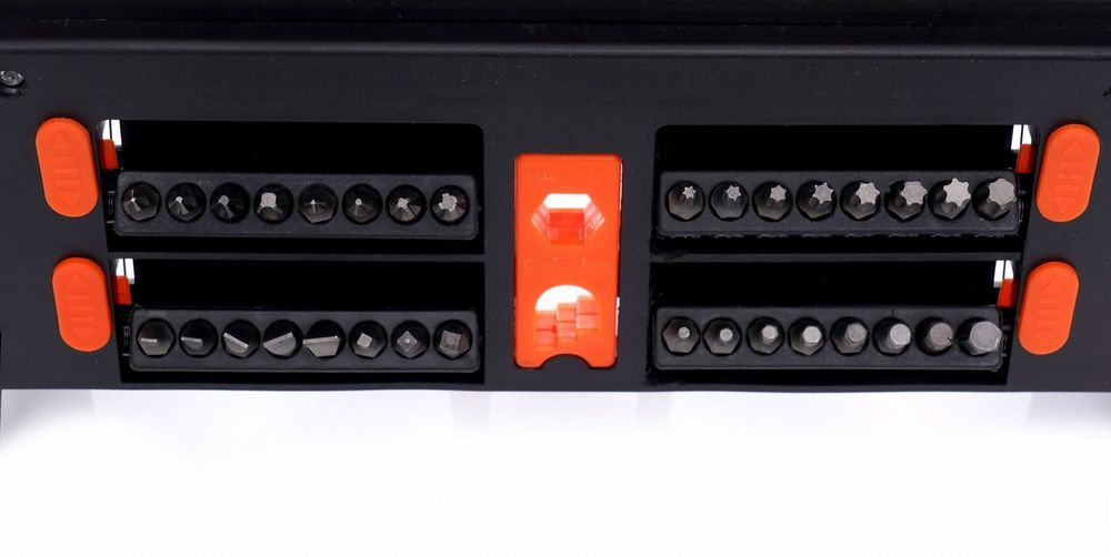 Zestaw śrubokrętów i bitów z magnetyzerem KD10950