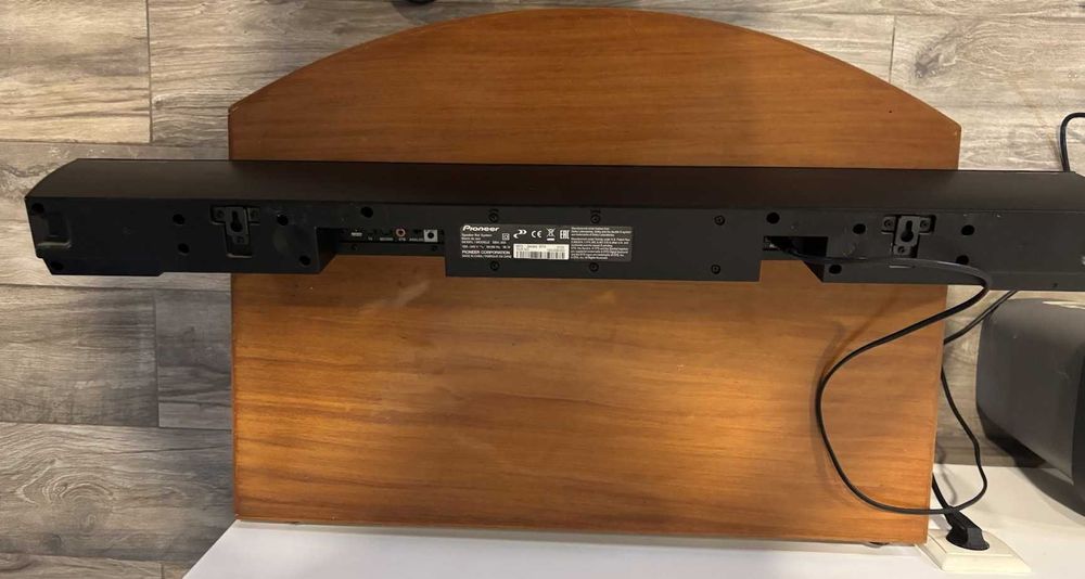 Barra de som Pioneer SBX-300