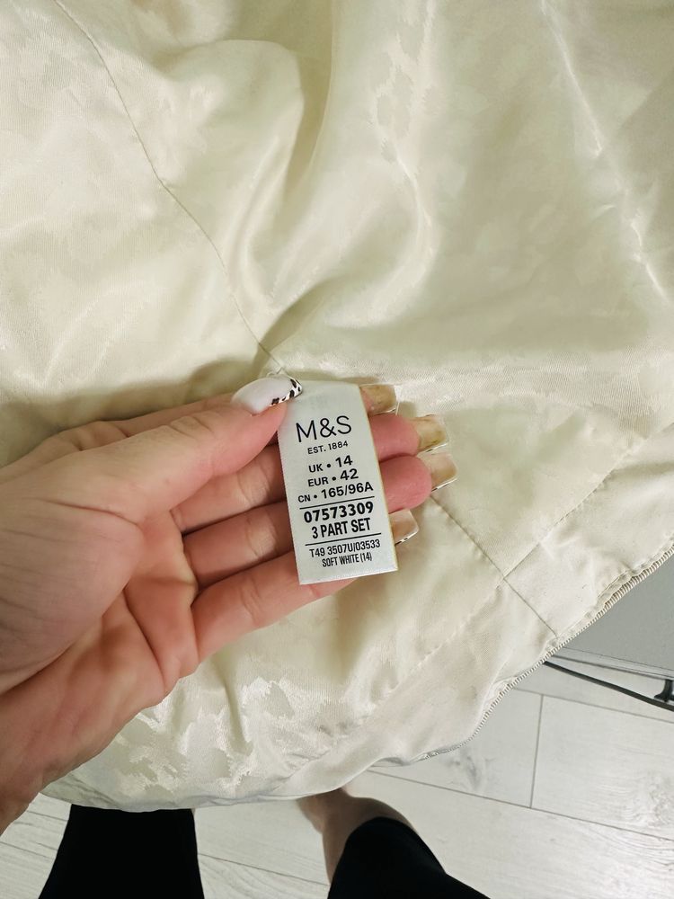 Жіноча куртка per una m&s