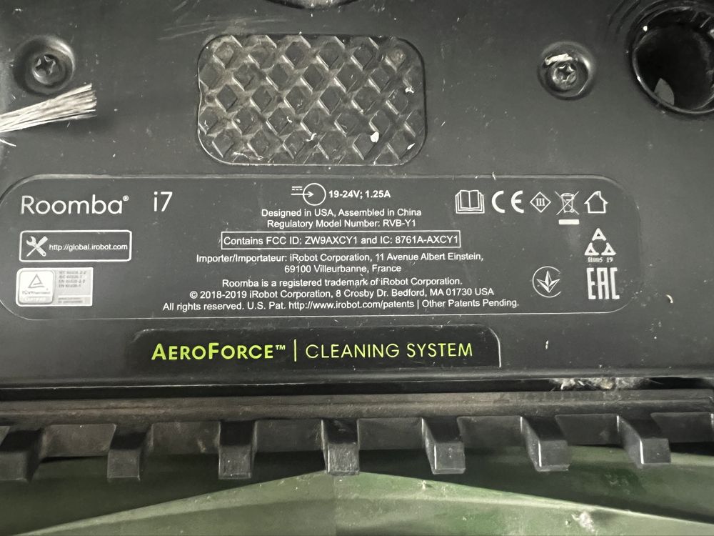 iRobot Roomba i7
