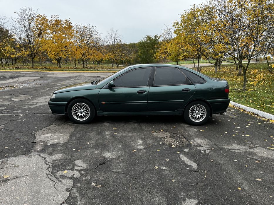 Renault laguna 2.0 бензин
