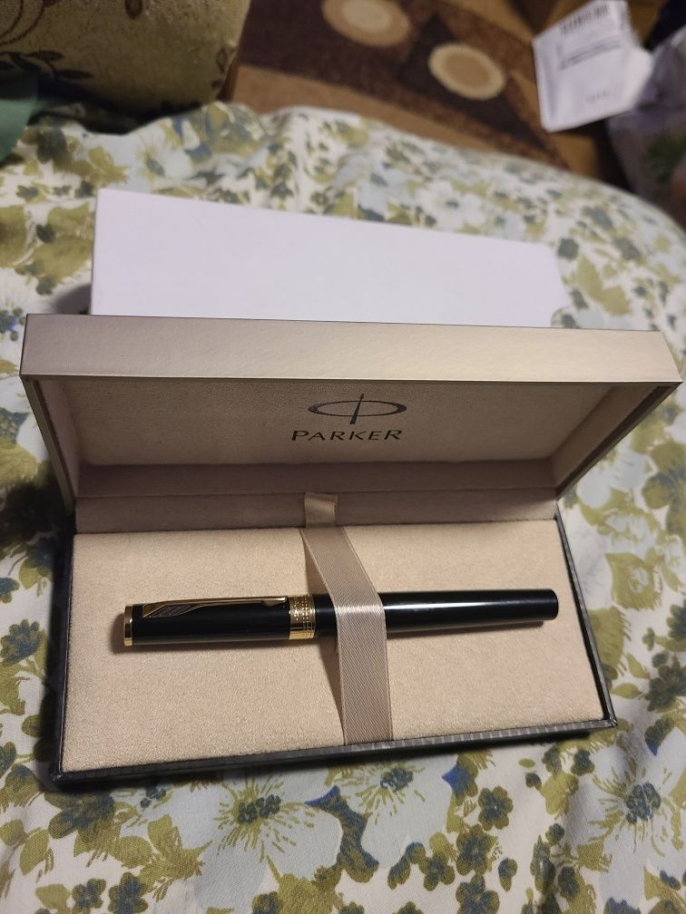 Кулькова ручка Parker Ingenuity Large Classic Black Gold
