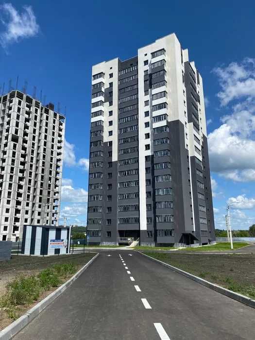 Продам свою 2-к квартиру в ЖК Оазис, м. Героев Труда, дом 3