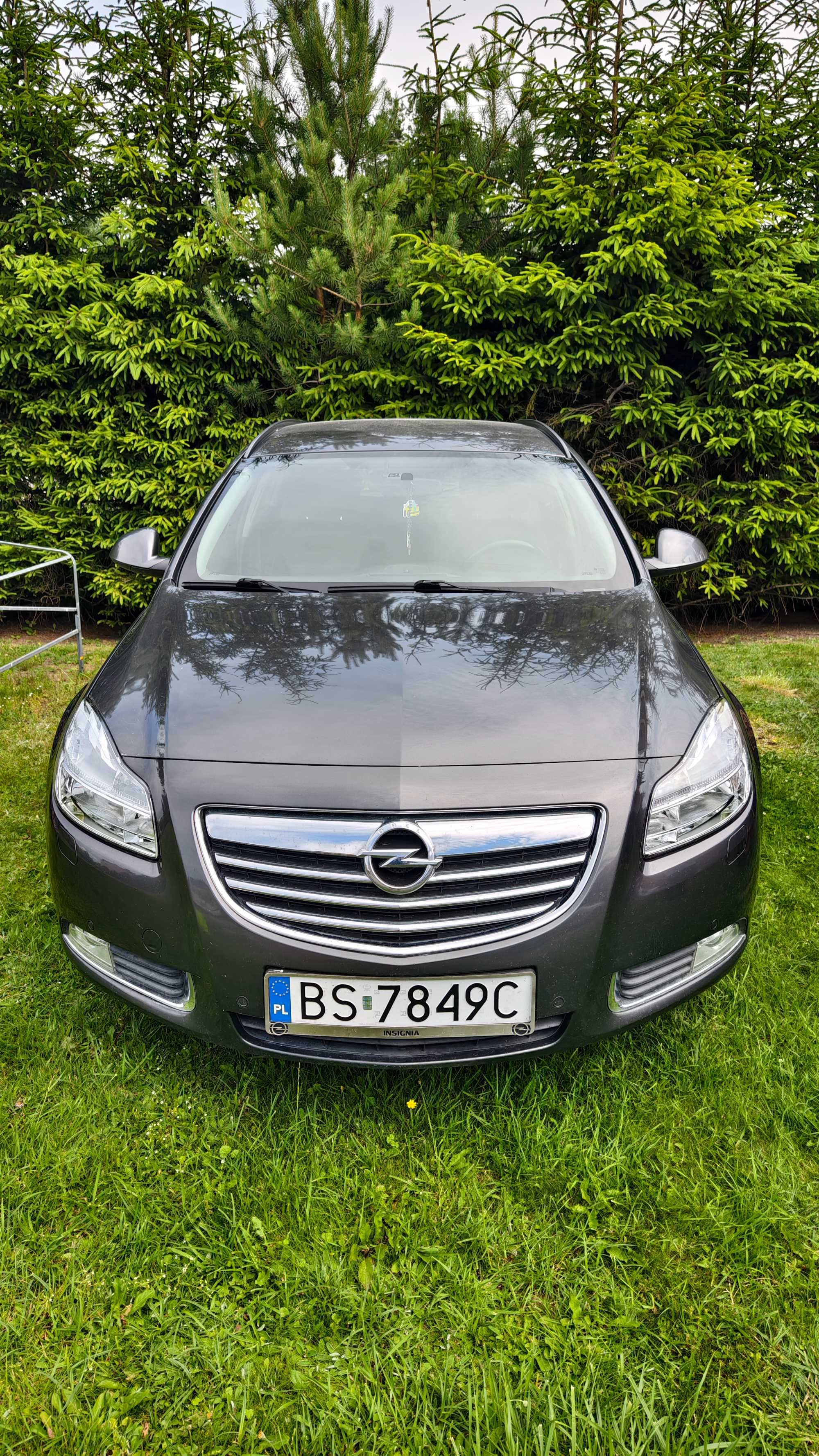Opel Insignia 2011r 2.0cdti 131km uszkodzony silnik ( czytaj opis )