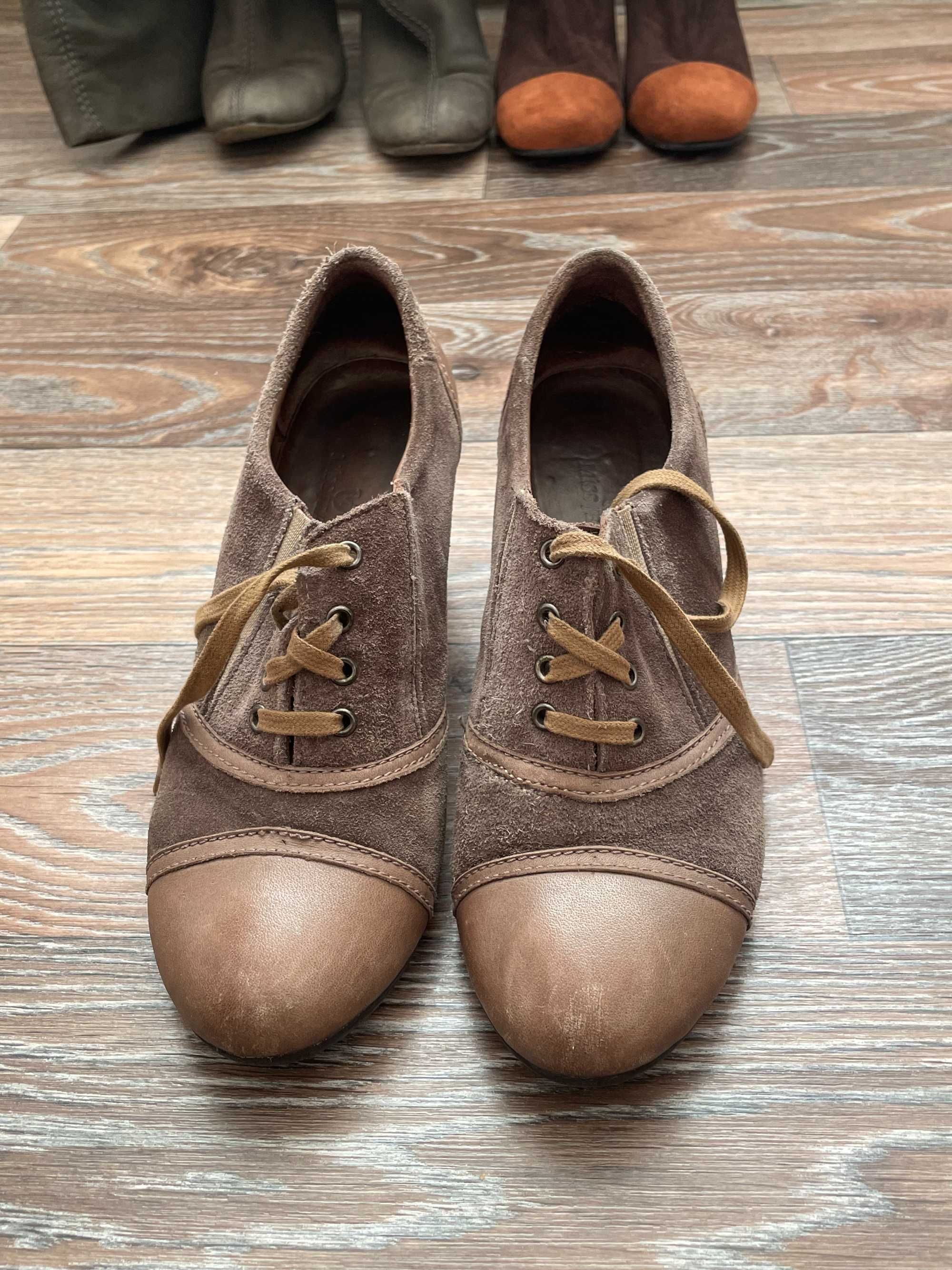 женская обувь: сапоги, ботинки (39 размер)