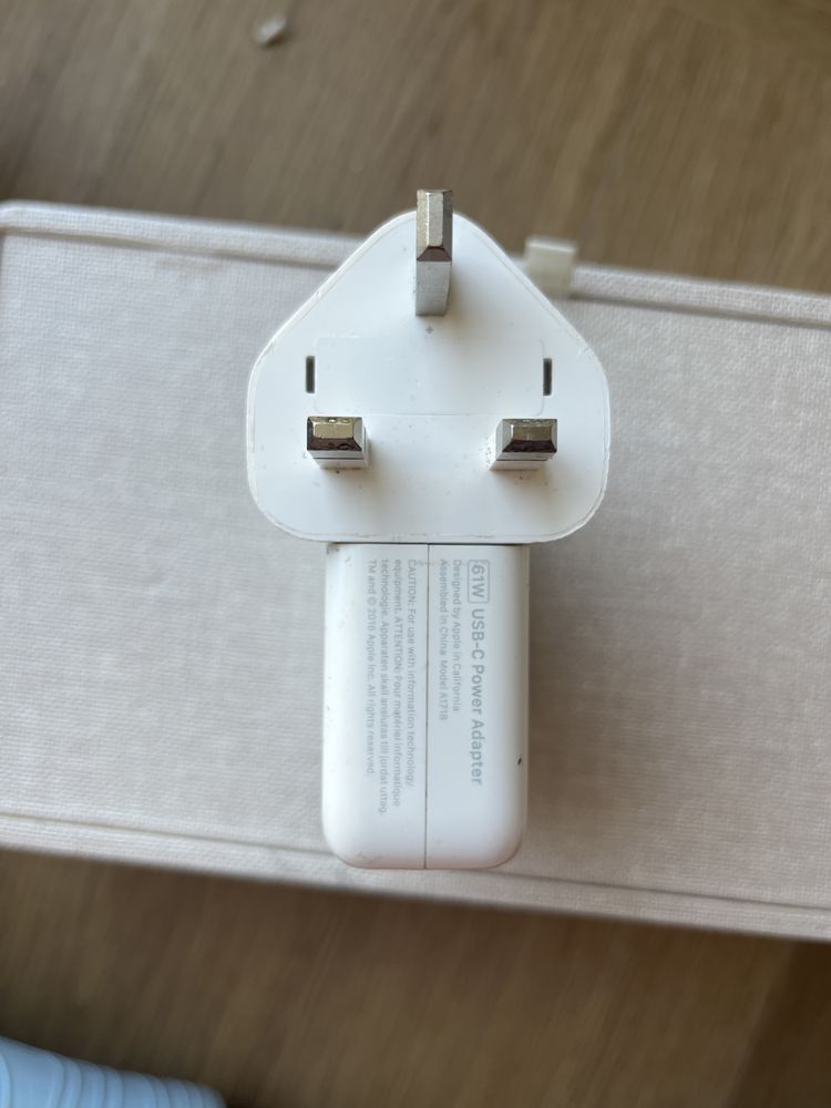 Kostka do ladowania laptopa apple