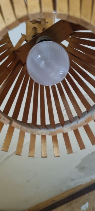 Lampa drewniana PRL