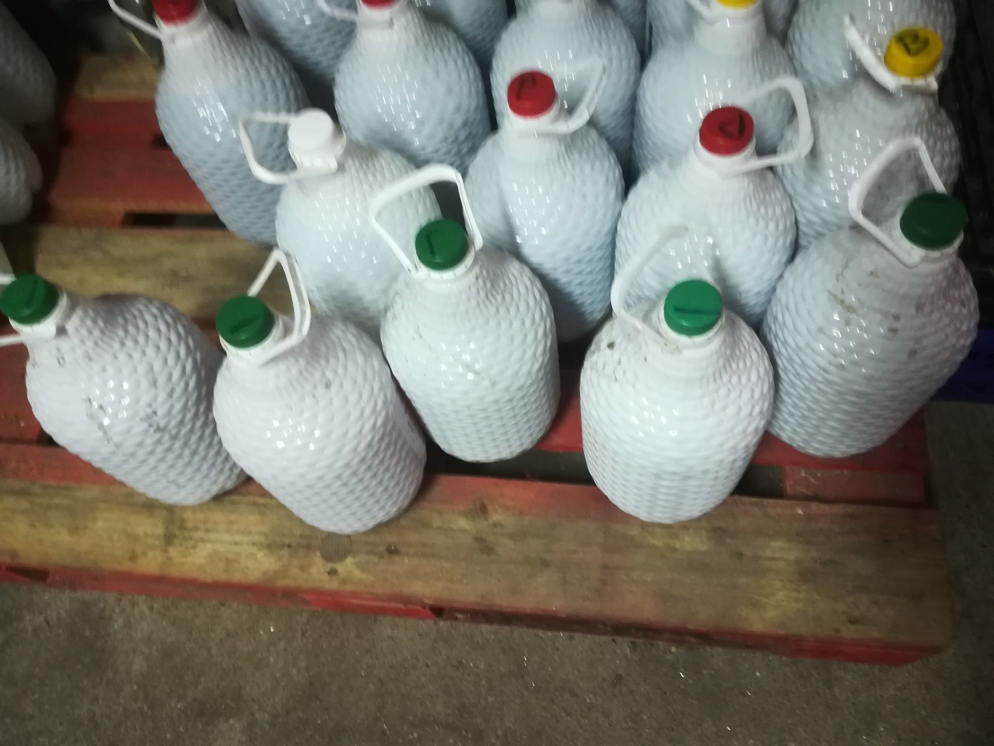 Tenho para venda diversos e bons produtos