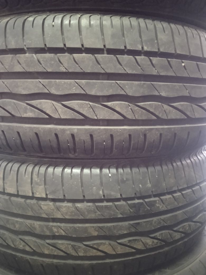 Продам шины 215/65 r17