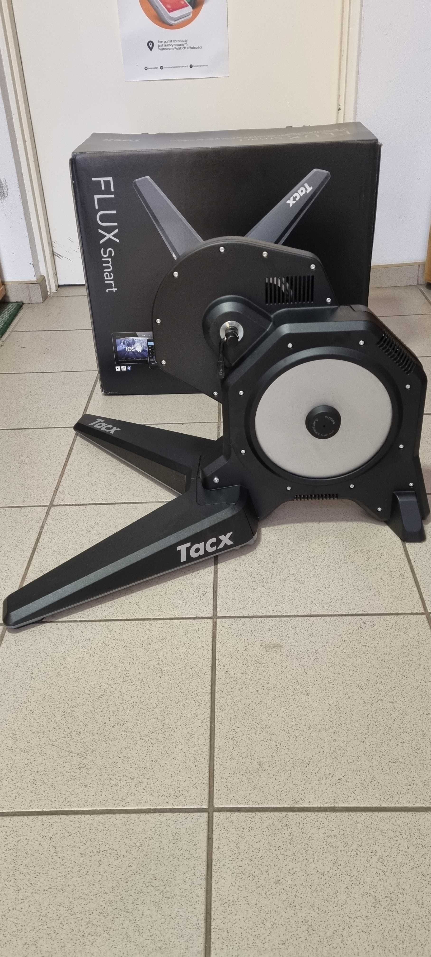 Trenażer rowerowy Tacx Flux S