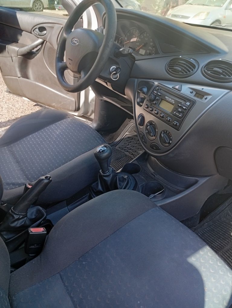 Ford focus 1.4 gás/gasolina