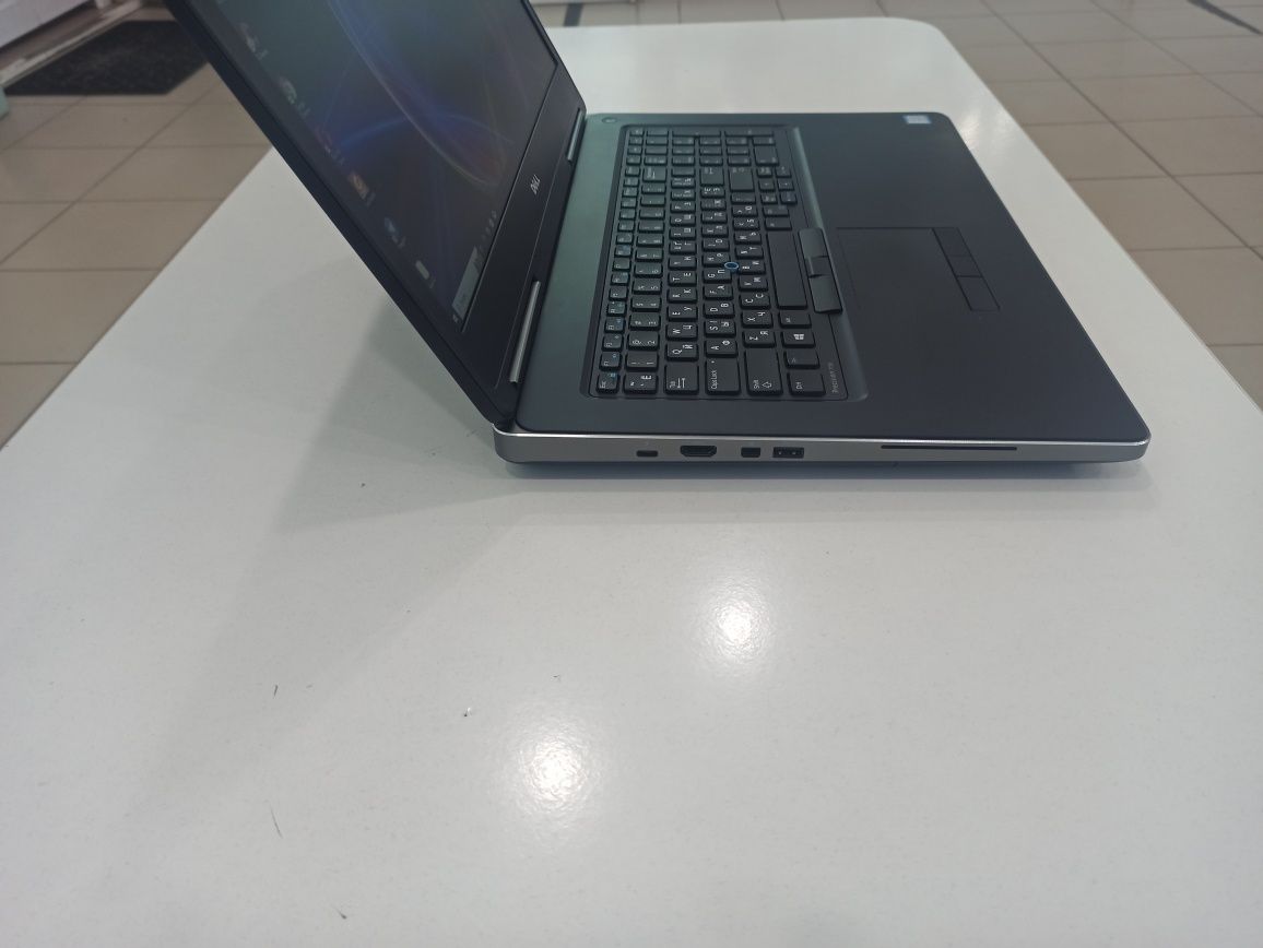 Dell precision 7730