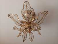 Candeeiro dourado