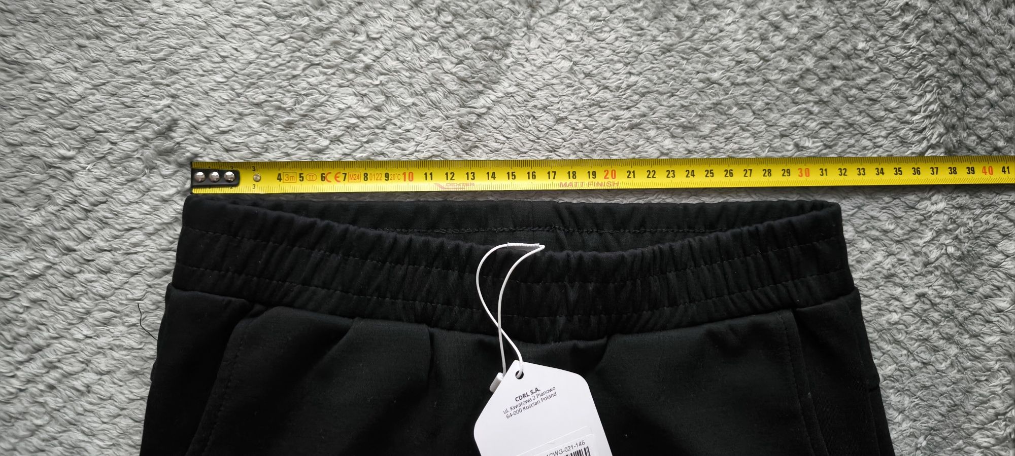 Nowe spodnie sportowe coccodrillo lemon r. 146