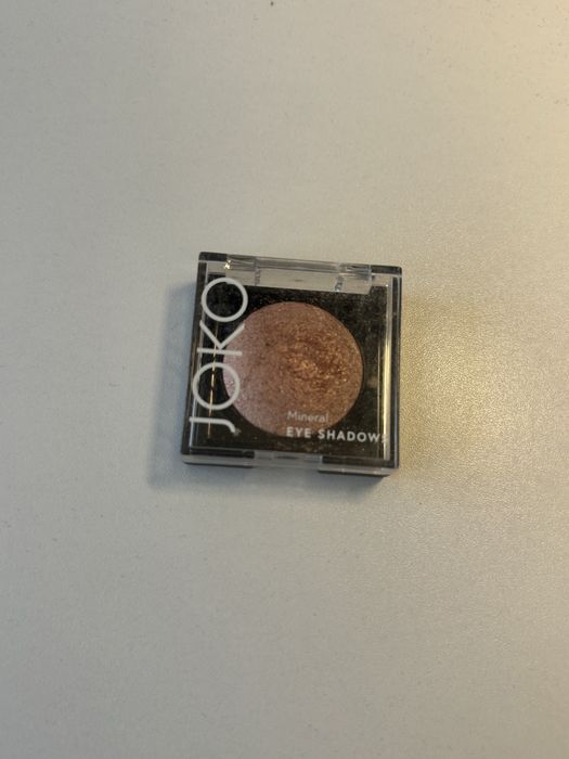 Cień do powiek różowy brokat błysk Joko