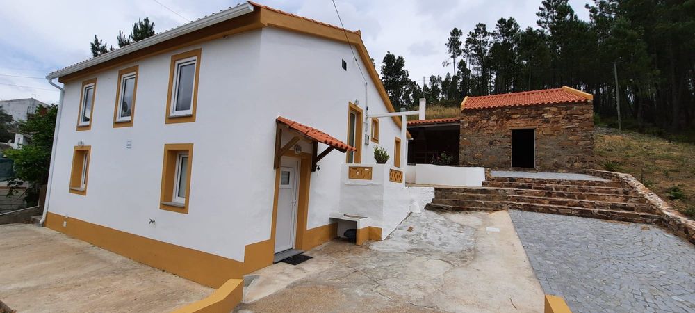 Moradia Nova mobilada para arrendamento temporário!